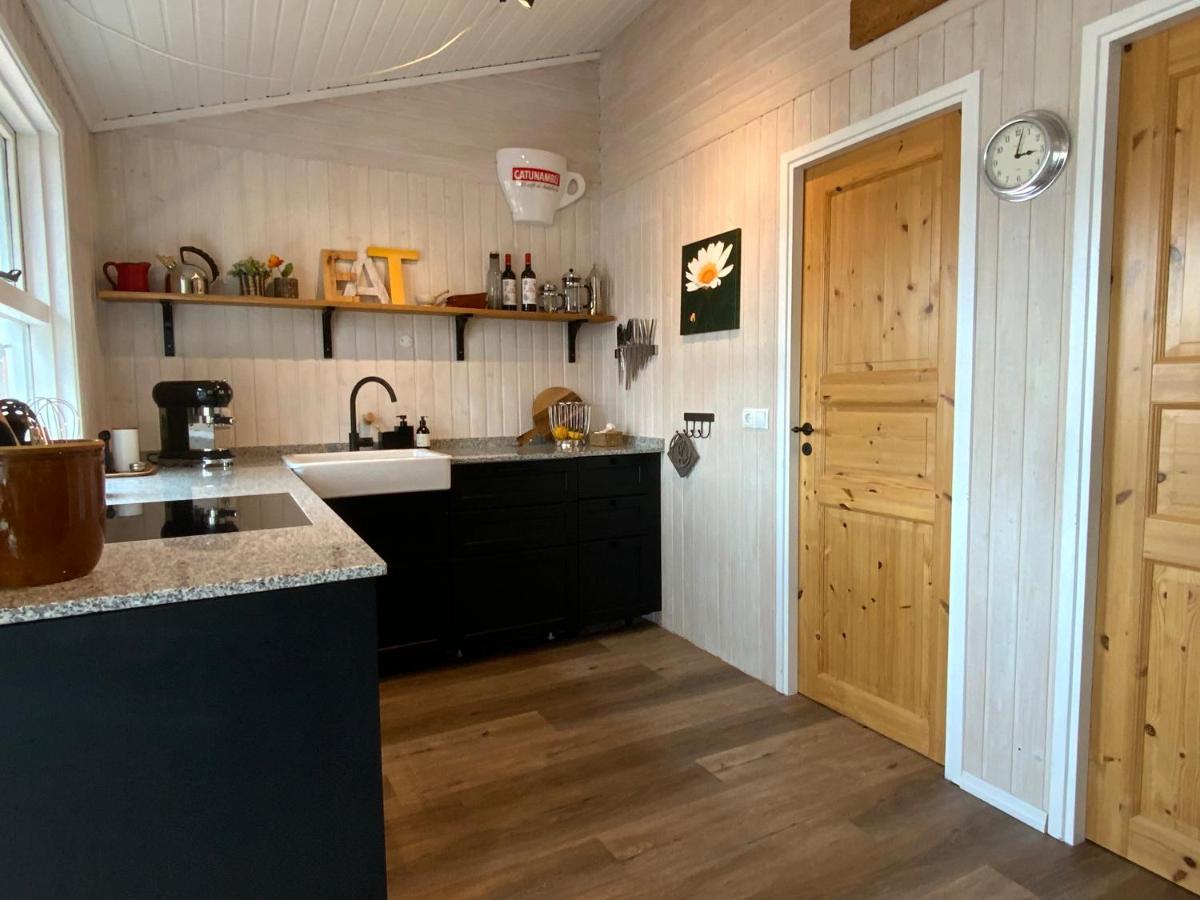 Bakkakot Lake Side Lodge Selfoss Exterior foto